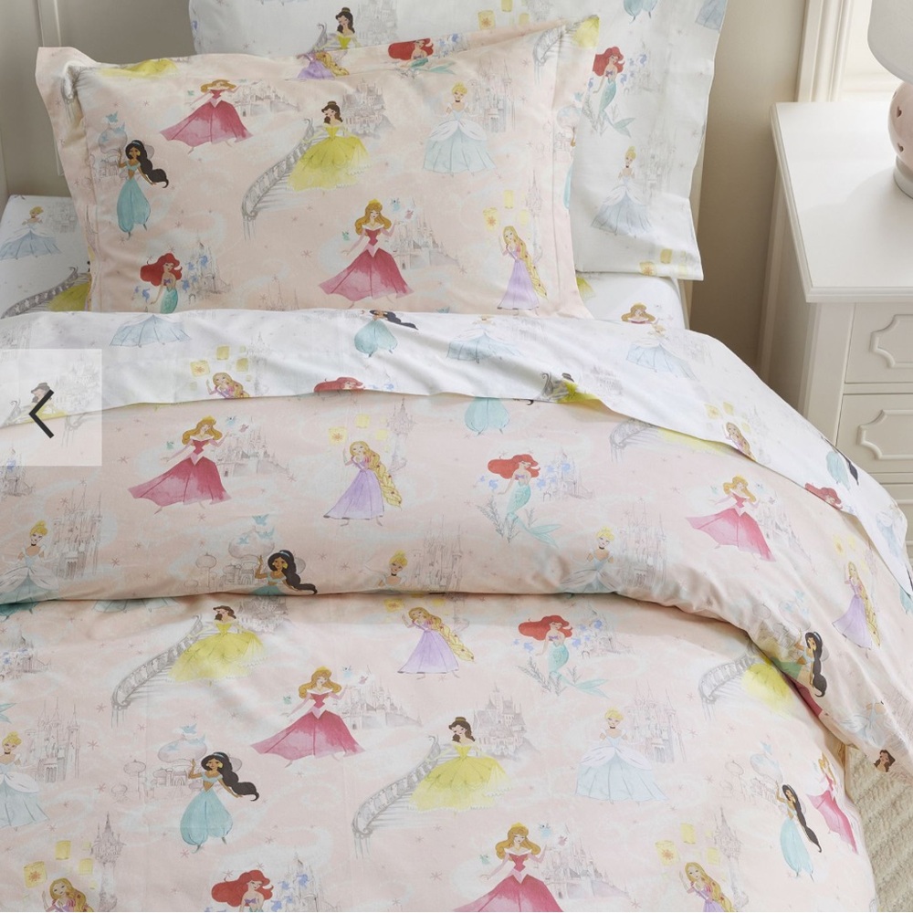 Pottery Barn Disney Princess Duvet Cover- Full/Queen size